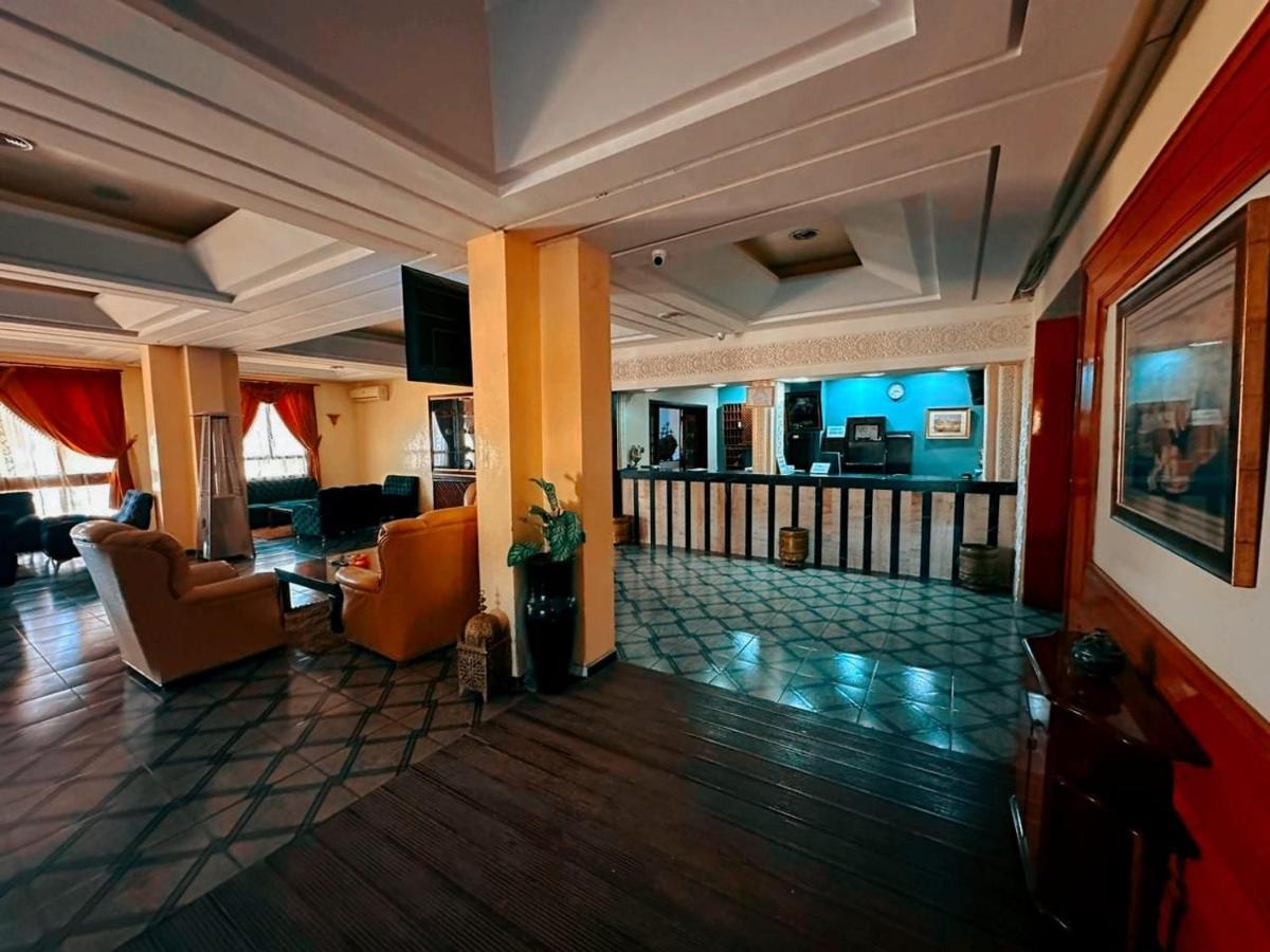 ホテル Amrouss Touristic Darmaroc アズルー エクステリア 写真