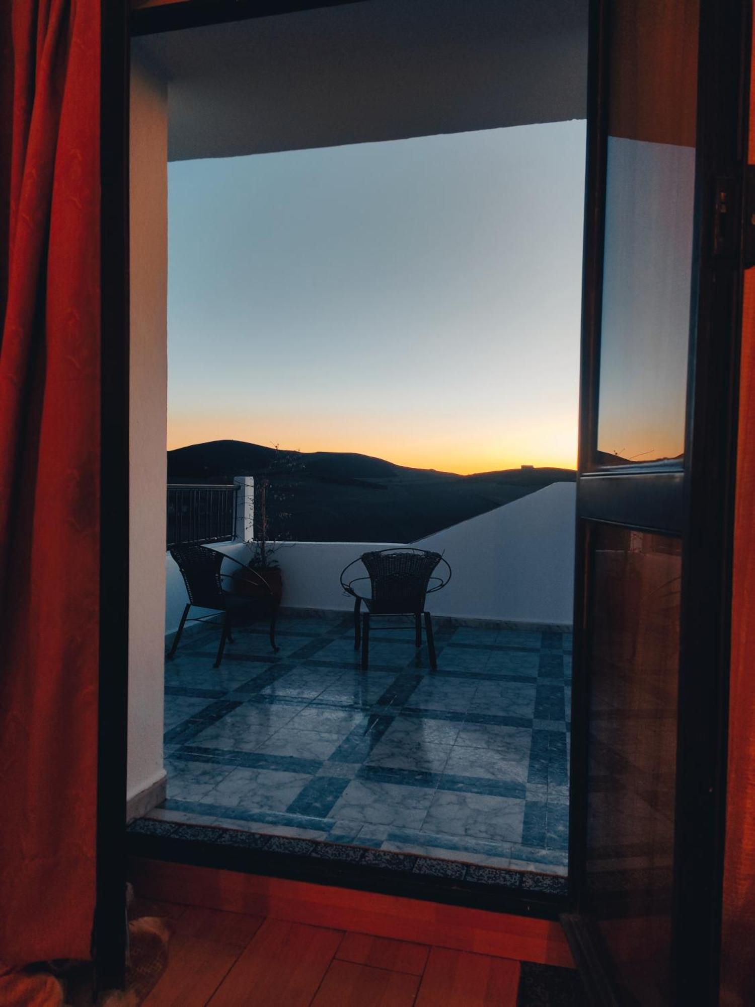 ホテル Amrouss Touristic Darmaroc アズルー エクステリア 写真