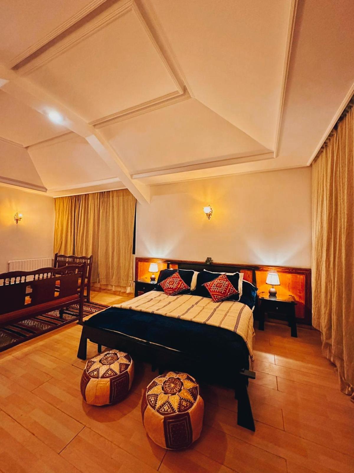 ホテル Amrouss Touristic Darmaroc アズルー 部屋 写真